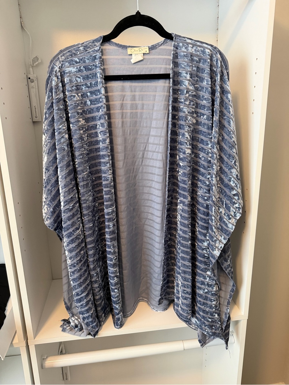 Blue Velvet Striped Open-Front Kimono/Cardigan – Size L